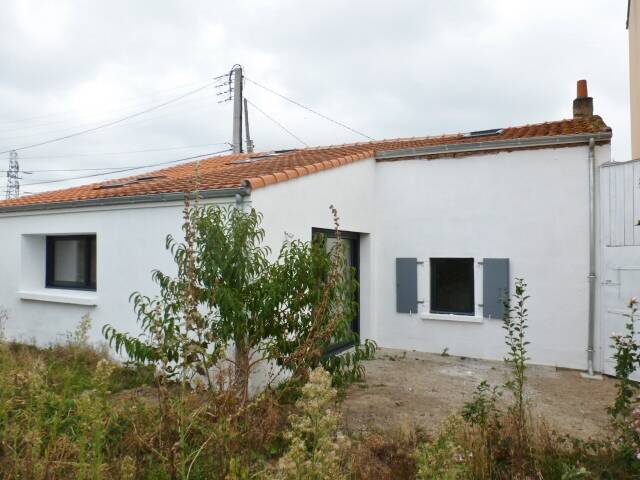 rénovation intérieure d'un maison en pierre à Nantes (44). jardin après