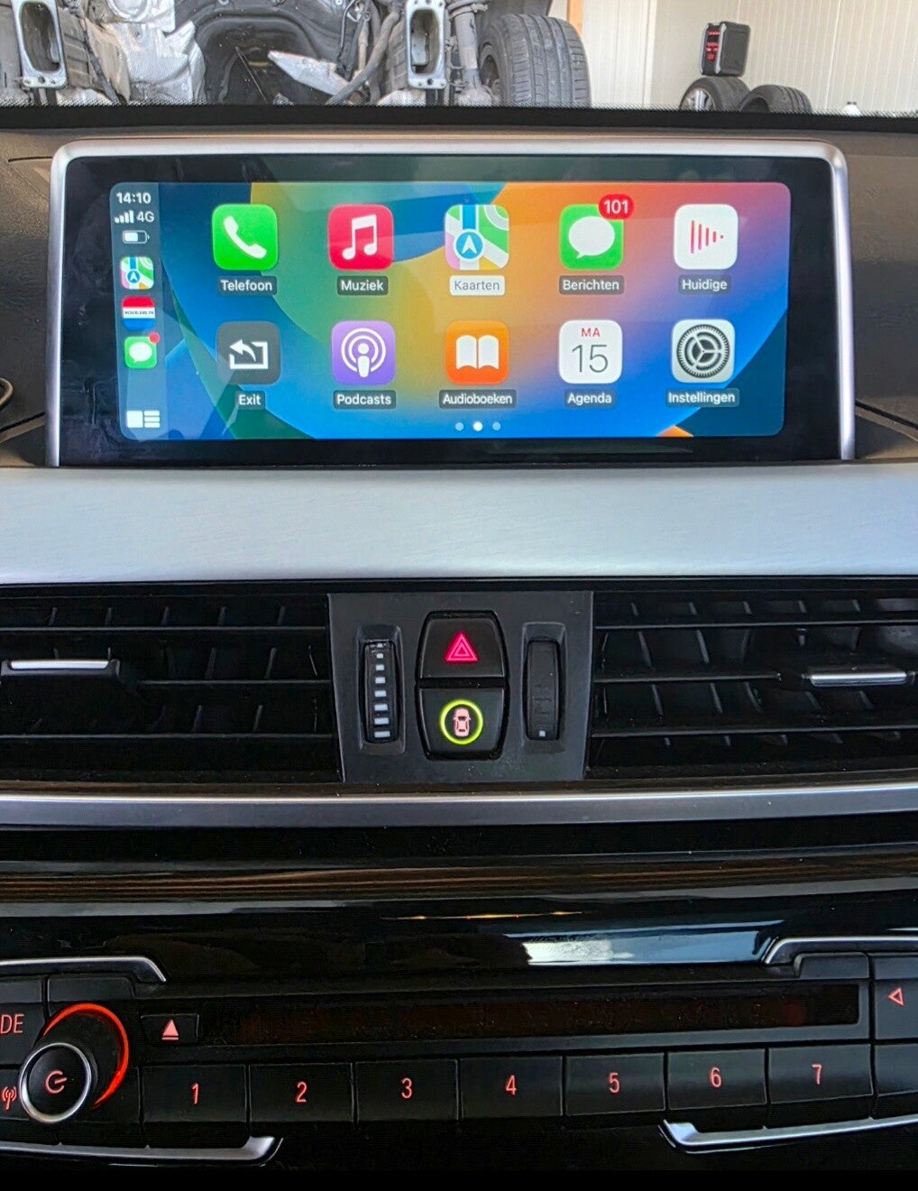 Carplay box