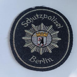 Schutzpolizei_Silber.jpg