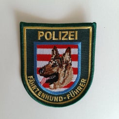 Fährtenhund Führer.jpg