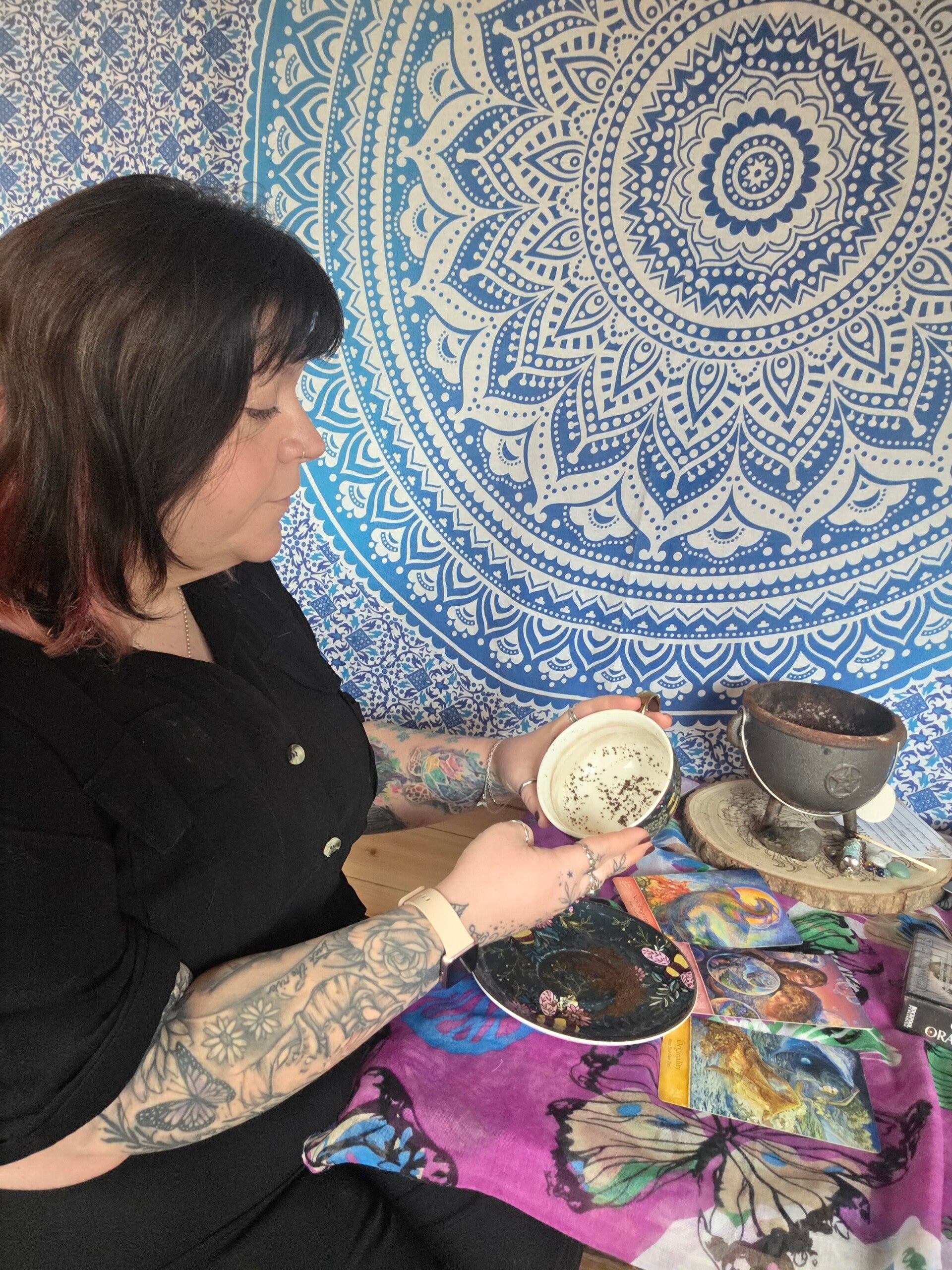 Tea leaf reading