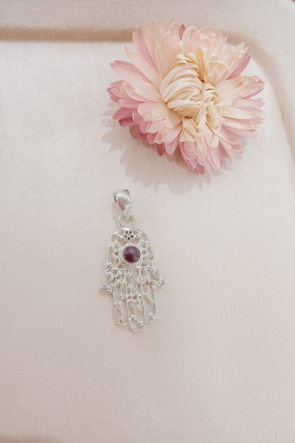 Colgante Mano Fatima Plata y Rubí