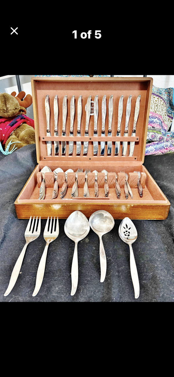 Oneida Silverware