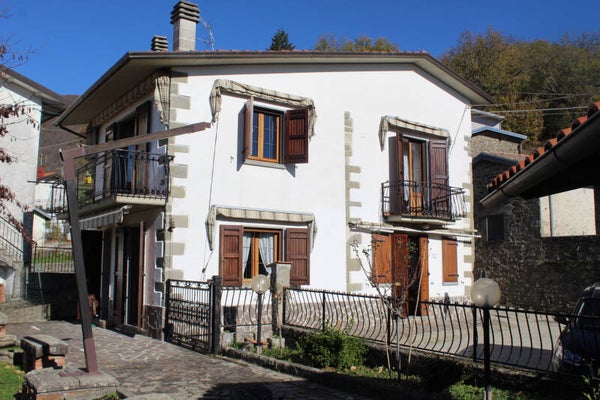 "La Veduta sulla Valle"  Vendaso (MS)