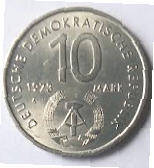 DDR 3 - Welt  Fest Spiele Berlin. 1973, 10 Mark, Dia 2.30 , Th 0.21 CM