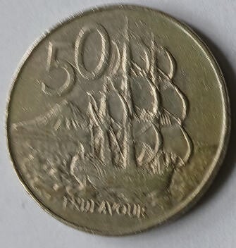 Queen Elizabeth II ,50 pence, New Zealand 1978, Dia 3.15 th 0.23  cm
