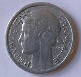 Republique Francais   , 1945 ,  1 Franc , Dia 2.30  Th 0.12 cm