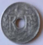 Republique Francais   , 1941 ,  10 CENTIMES , Dia 2.12  Th 0.13 cm