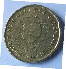 Koningin Beatrix-Nordic Gold,   2001  eurocoin 20 cent, Dia 2.22 Th 0,20 cm