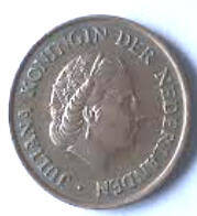 Koningin Juliana - 1977 , 5  cent  brons,  Dia 2.10 Th 0.14 cm