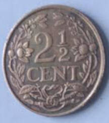 Nederlandsch Indie, 1941 , 2,5 cent , Dia 2.33  Th 0,11 cm
