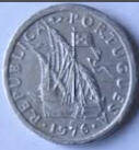 Port 13 A - Replubica Portuguese. 1976 , 2$50 , Dia 1.98 Th 0.13 CM]