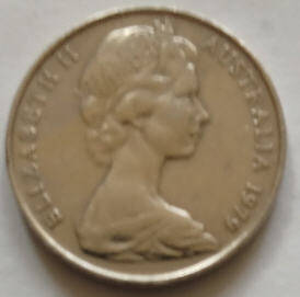 Queen Elizabeth II, DG Regina, Australia, 1979, 10 p , Dia 2.35 th 0.17 cm