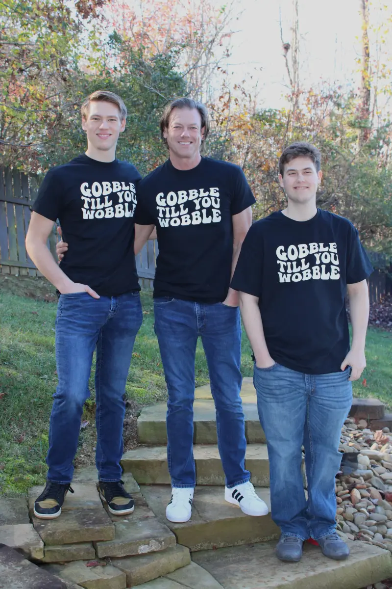 father-and-sons-balcony-portrait-tammy-brewer-photography-jpeg-standard.webp