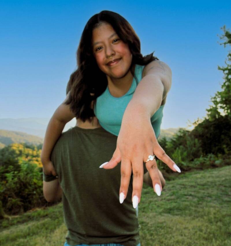 tail-of-the-dragon-foothills-parkway-surprise-proposal-piggyback-tammy-brewer-photography-jpg-standard.jpg