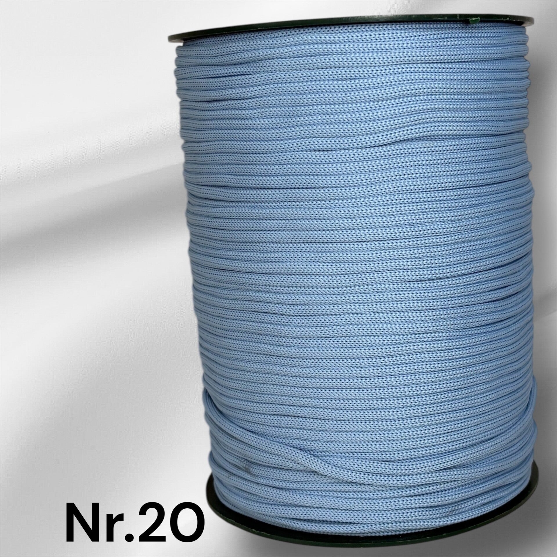 Nr.20 Babyblå 4mm flat tråd