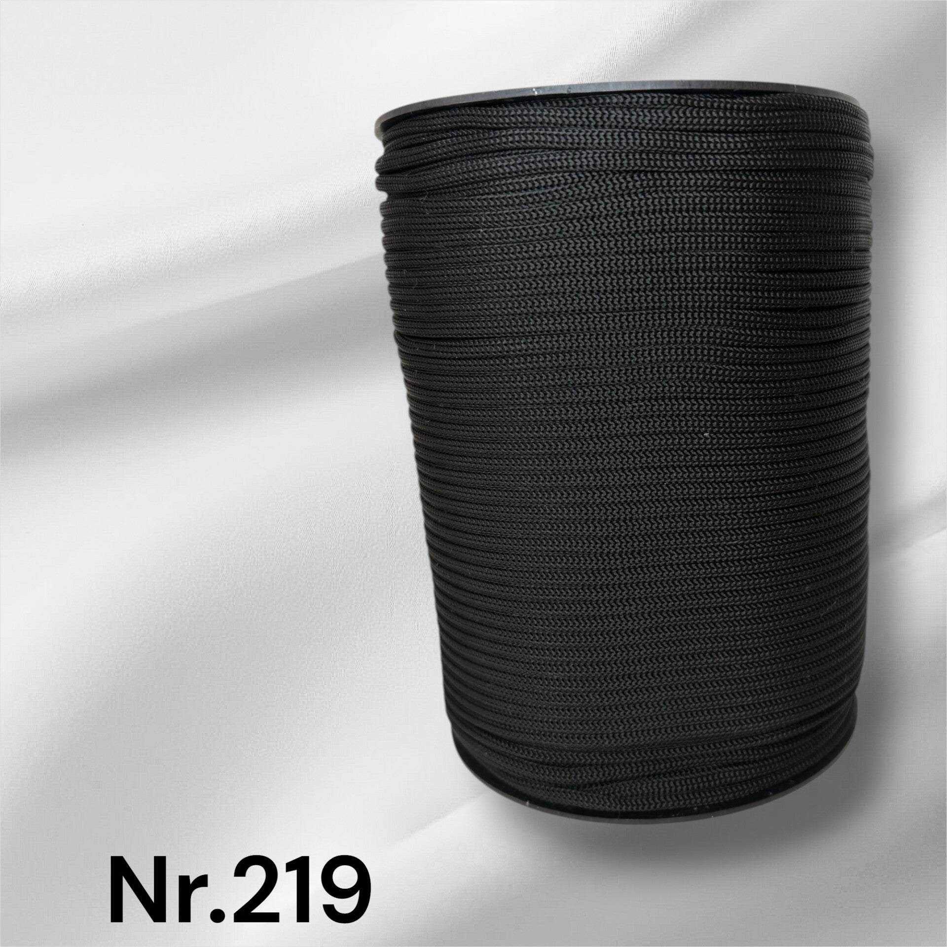 Nr.219 Sort Blank 4mm flat tråd