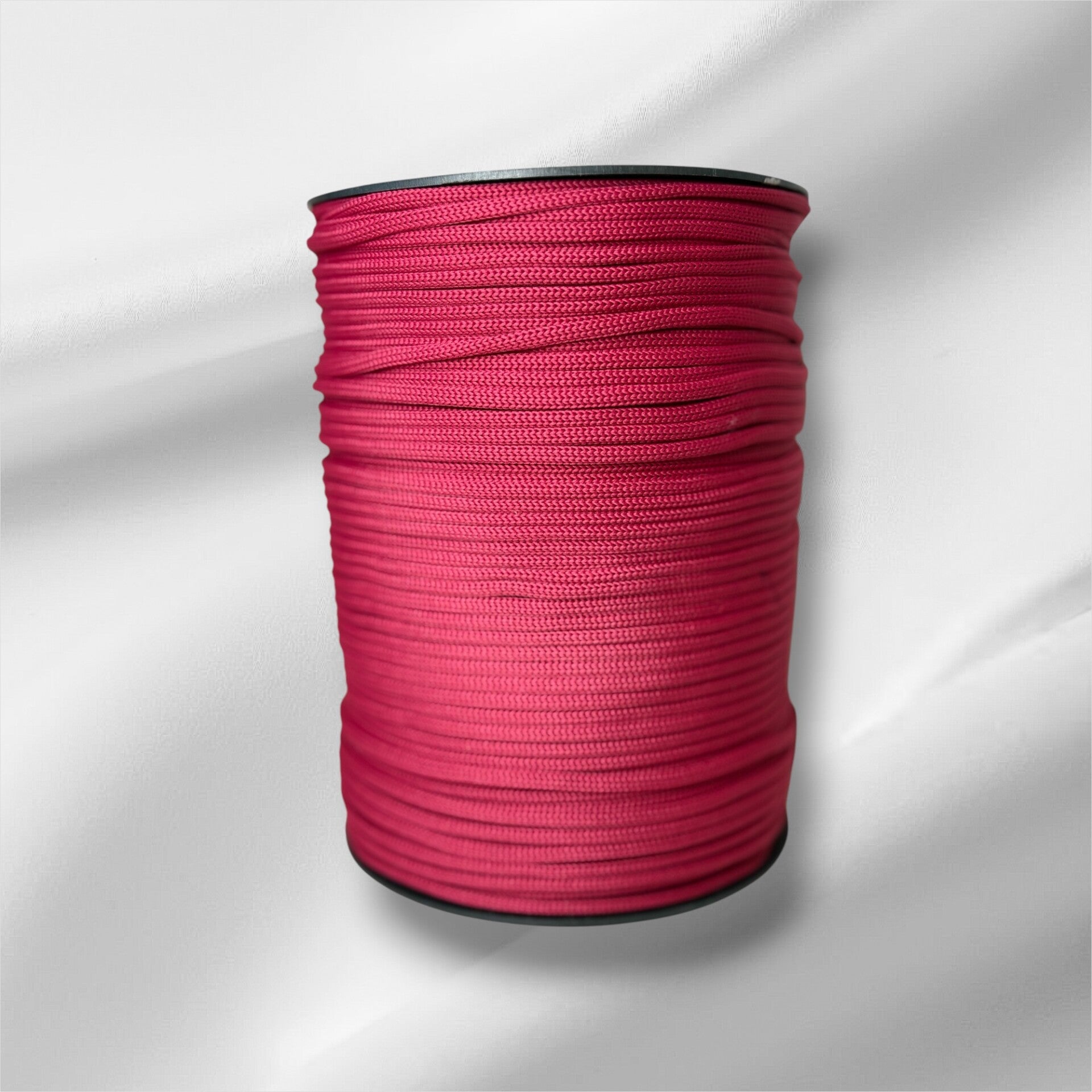 Nr.27 Cerise 4mm flat tråd