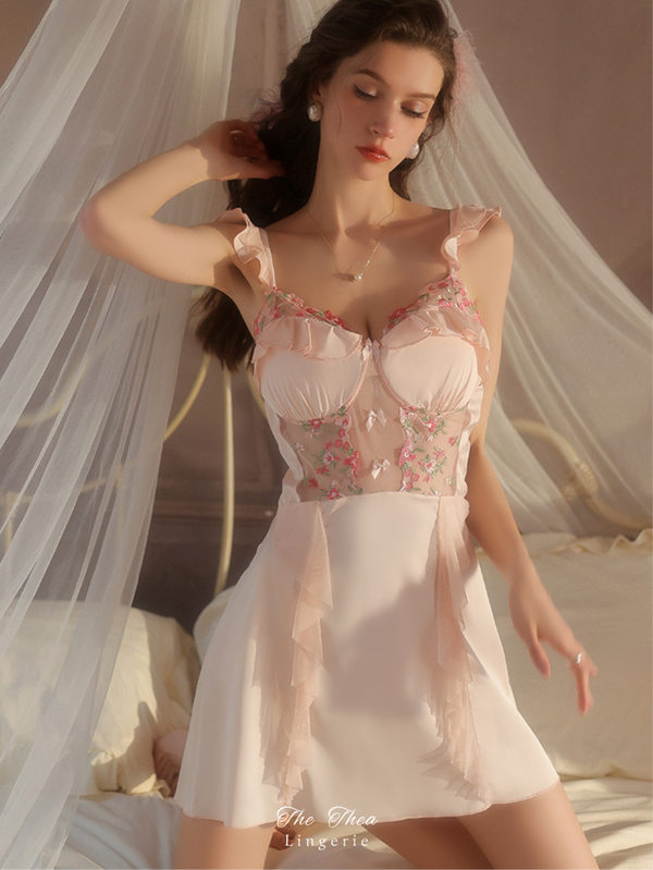 "Sunset Flower Field" Sweet Floral Embroidery Ruffled Slip Lingerie with Pads