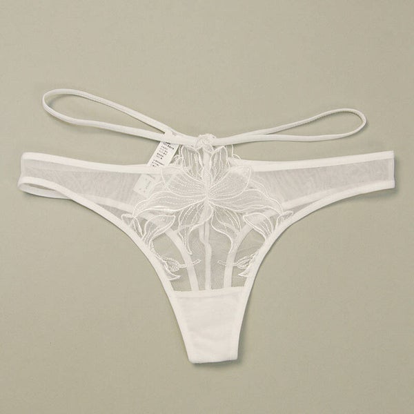 Sexy Breathable Embroidered Lace Butt-Lifting Low-Waist String