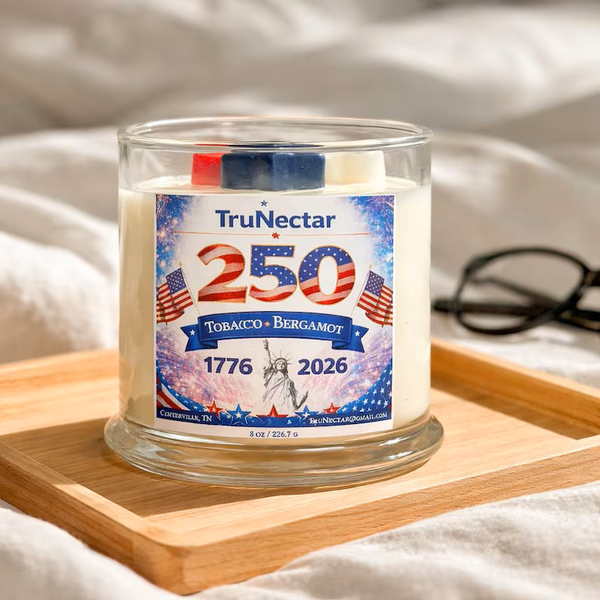 250th Anniversary USA Candle Tobacco & Bergamot