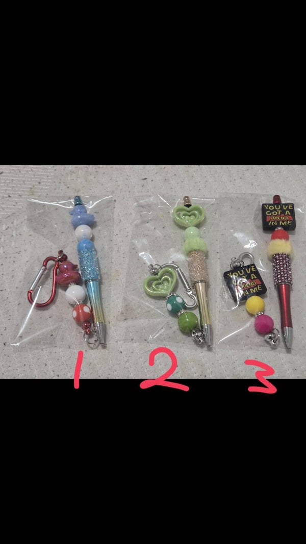 Pen keychain sets