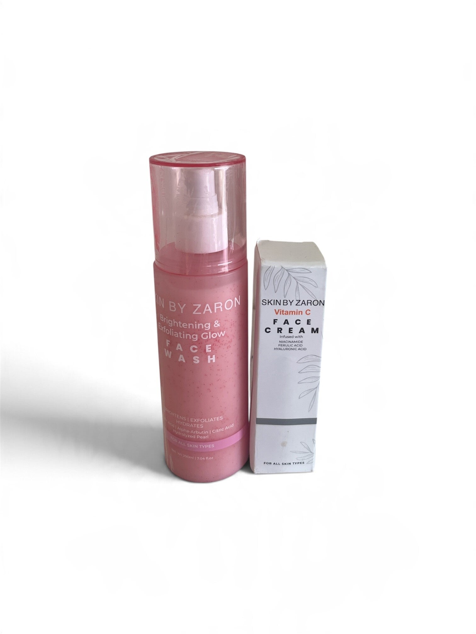 1. Skin By Zaron Brightening & Exfoliating Glow Face Wash (200ml)