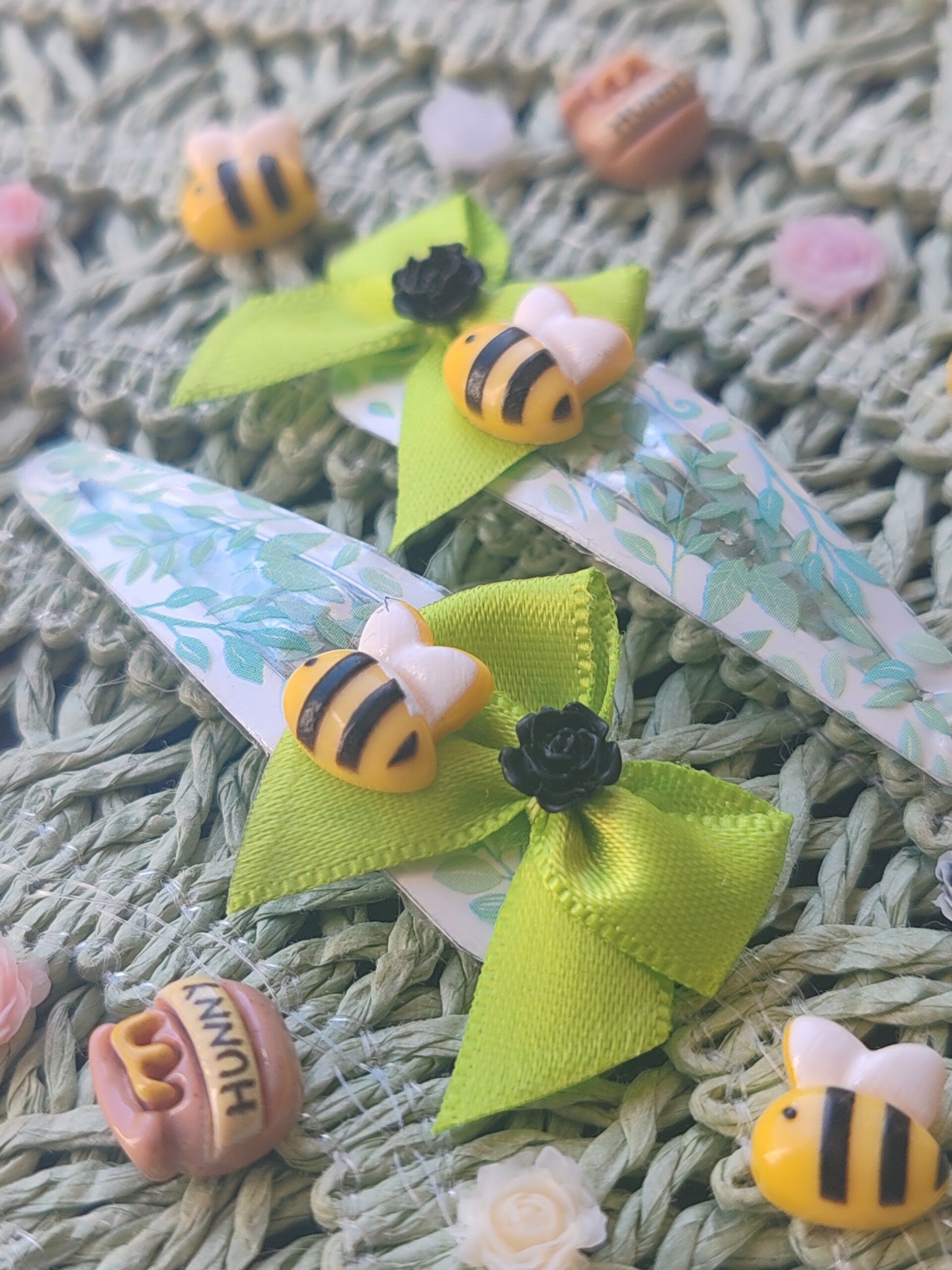 barrettes abeilles