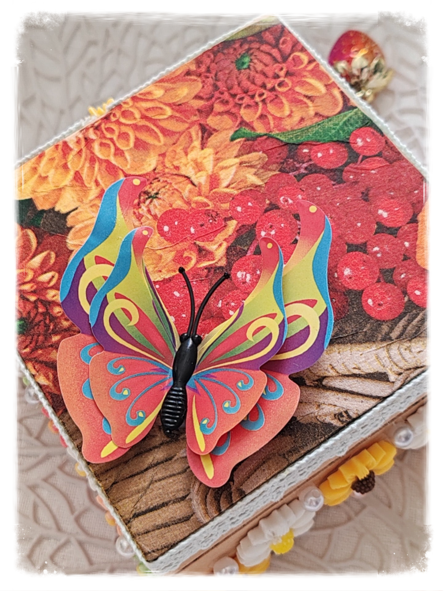 Boîte à bijoux printemps coloré