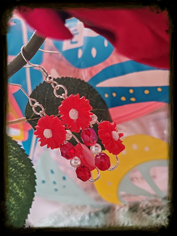 BOUCLE D'OREILLE MARGUERITE ROUGE