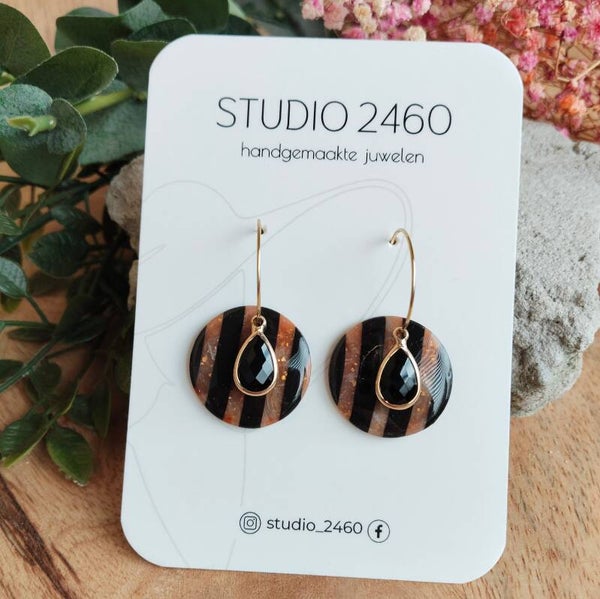 Stripes black agate 'Elara'