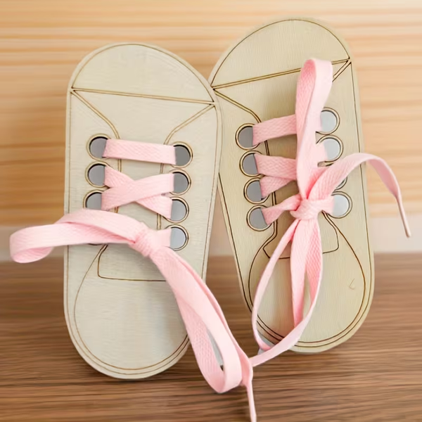 Chaussures à lacer en bois – Apprentissage autonome ✨