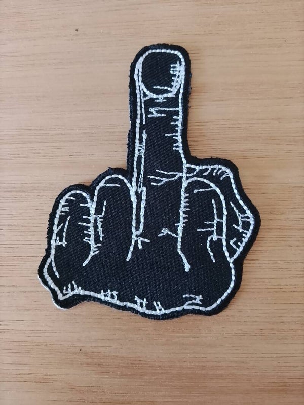 Patch doigt d'honneur