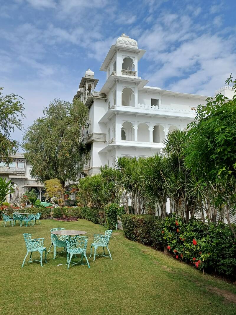 Extérieur du restaurant Ambrai à Udaïpur