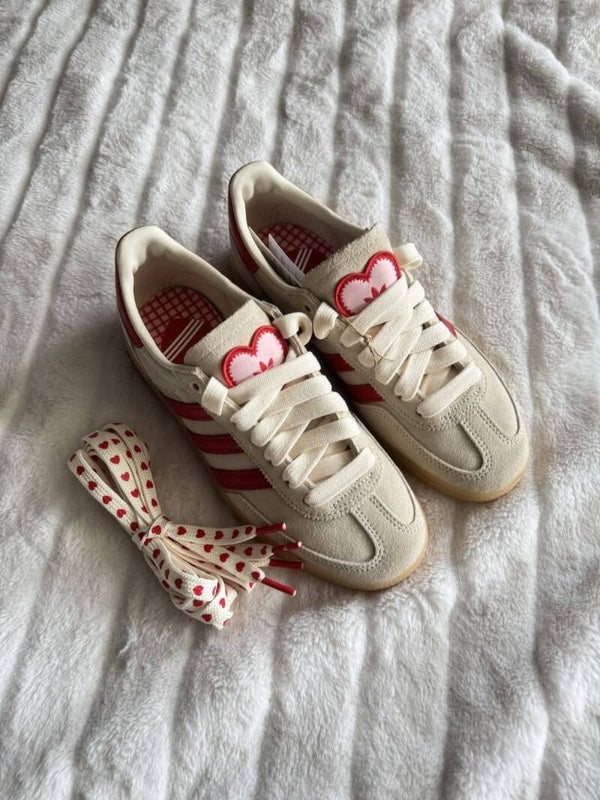 Adidas spezial heart lovers