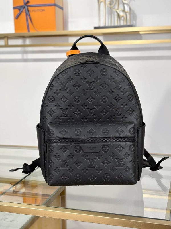 LV backpack discovery