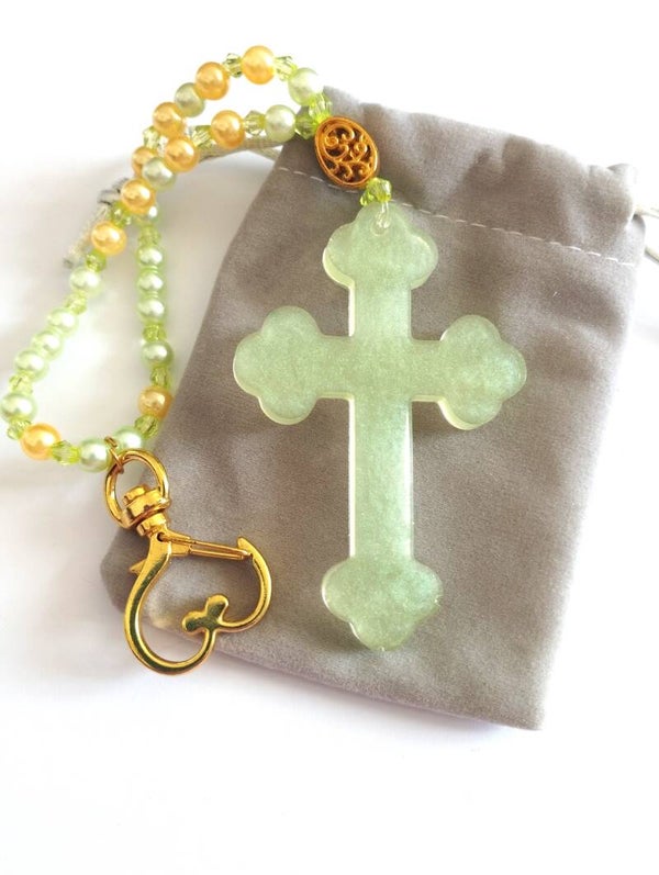 Bijou de sac – Croix guérison & harmonie 💚✨