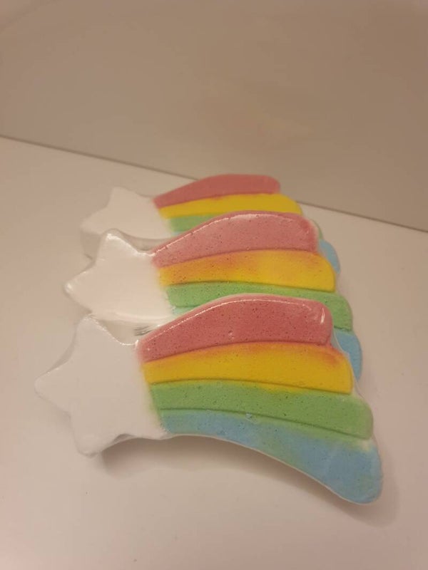 Rainbow Star Bathbomb