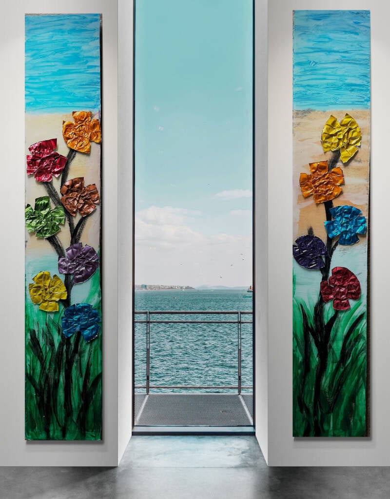 FlowersArt with Nespresso coffee capsules, Creativerecycling