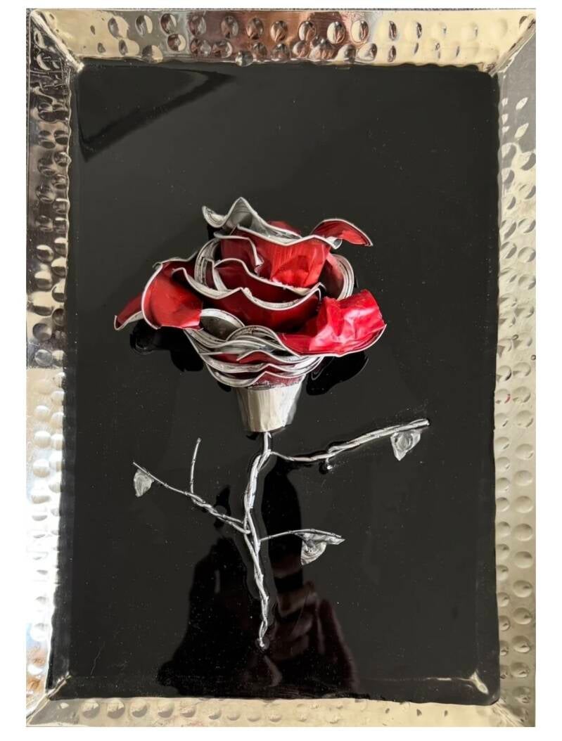 FlowersArt with Nespresso coffee capsules, Creativerecycling
