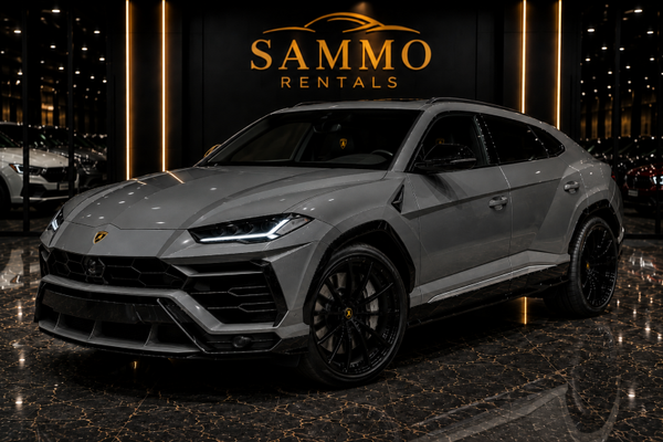 Lamborghini Urus – Grey Exterior / Black Interior