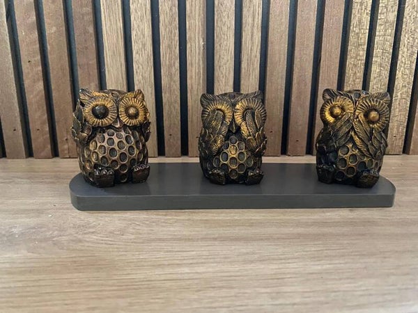 Uiltjes Horen Zien Zwijgen