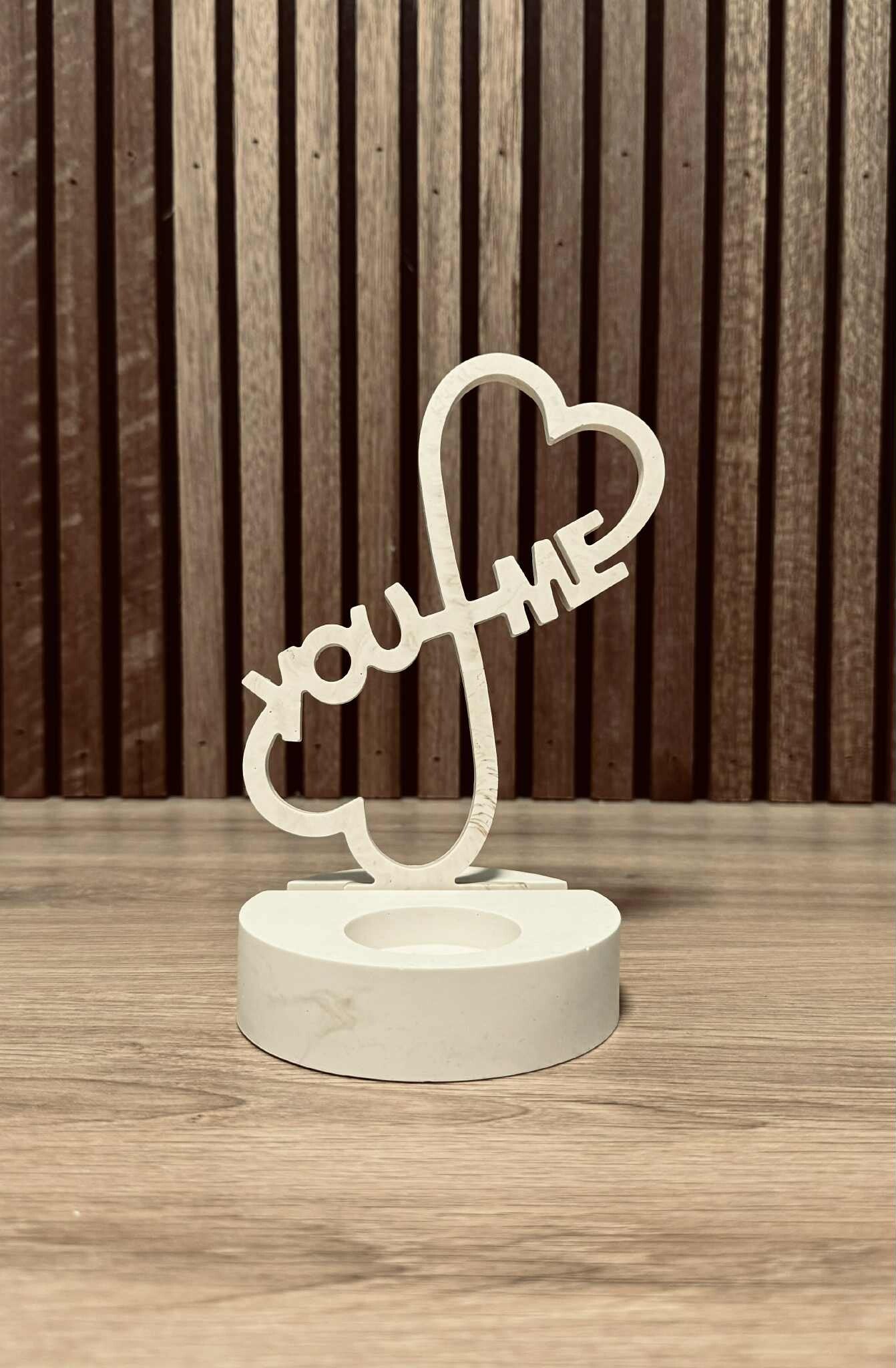 You & Me staander