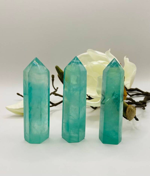 Mint farbener Flourit Turm - High Quality