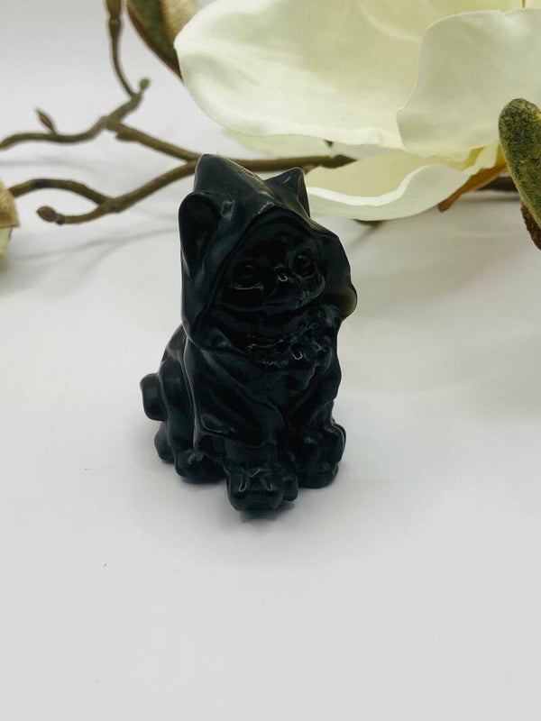 Obsidian Kätzchen im Hexenmantel