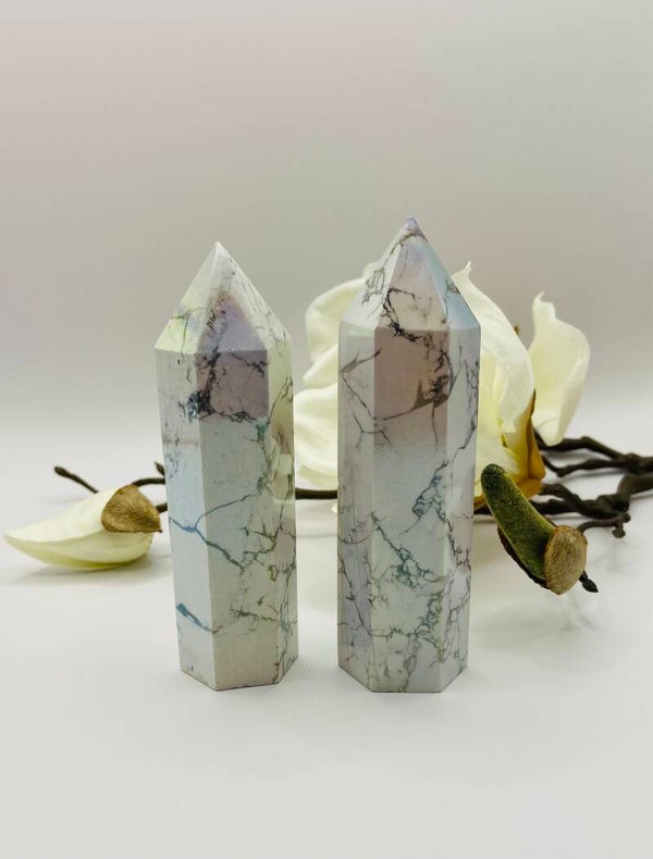 Magnesit Turm mit Aura