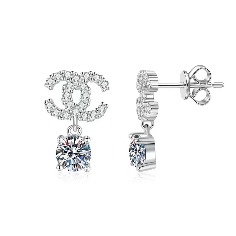 boucle d'oreille channel diamant