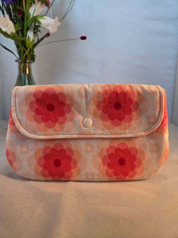 tasje met drukknop -retrobloemen-