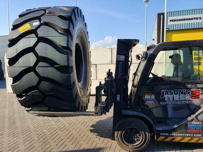 Arrival at Jason's Tyres new Michelin 45/65R39 XLD D2