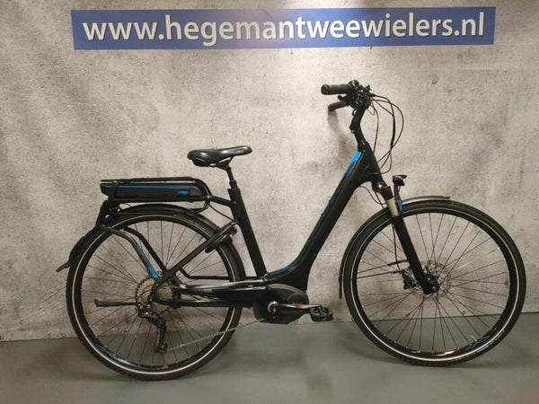 Cube Touring Hybrid PRO